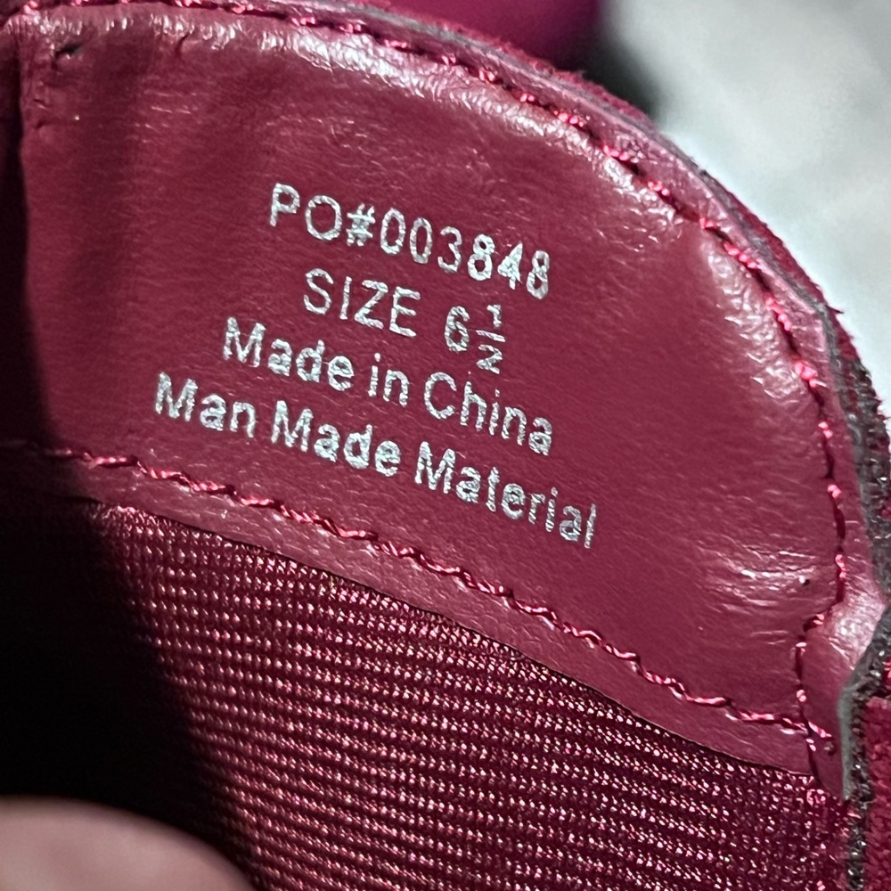 Maroon red - Picture 3 of 3